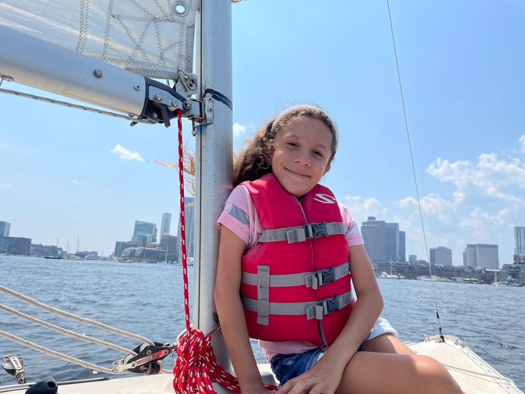 BostonBeyond's tweet photo. Though National #SummerLearningWeek is coming to a close, #BostonSummerLearning has just begun. With our 245 programs, 20,677 students are projected to use the #CityAsAClassroom this summer. Hit the link to view our diverse network of summer opportunities: https://t.co/JK1GJZsRcJ https://t.co/kqMan7lLNd