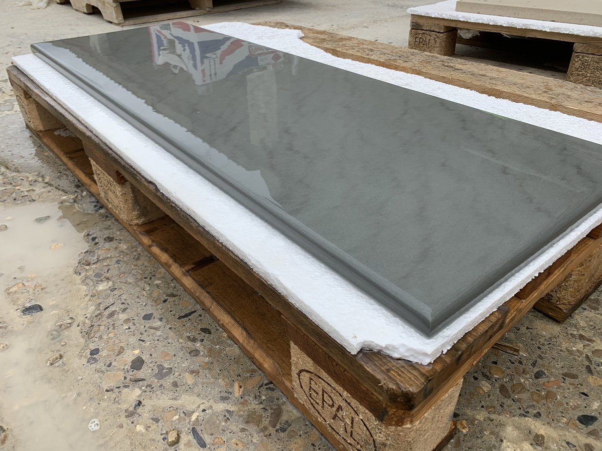 Dimensional Stone tweet media