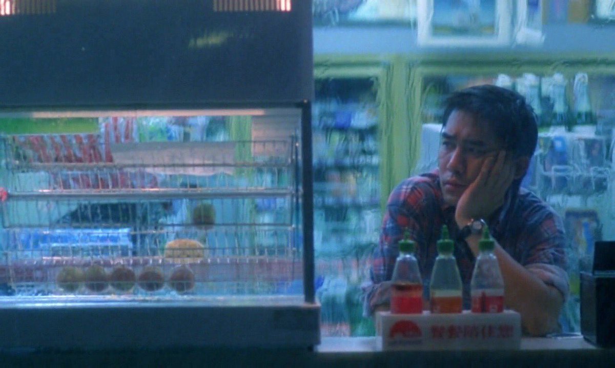cinematogrxphy's tweet photo. chungking express (1994) dir. wong kar wai https://t.co/jvbZuzJVO4