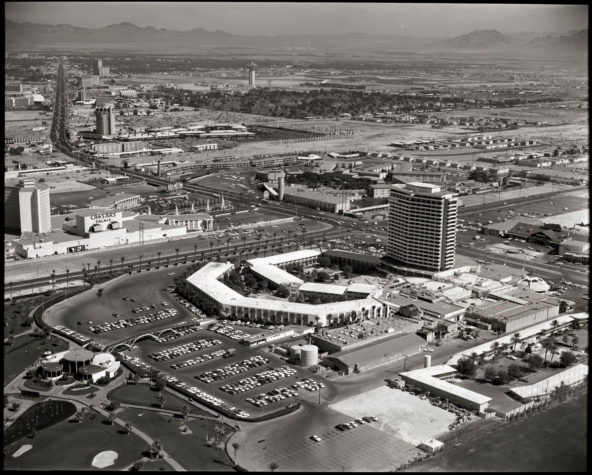 Vintage Las Vegas on X