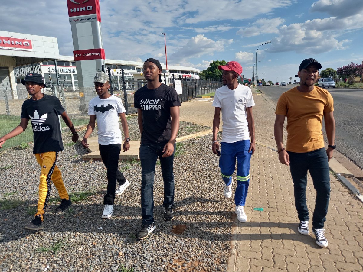 O2Oxygenlive89's tweet image. We dem boyz#😎😘💯