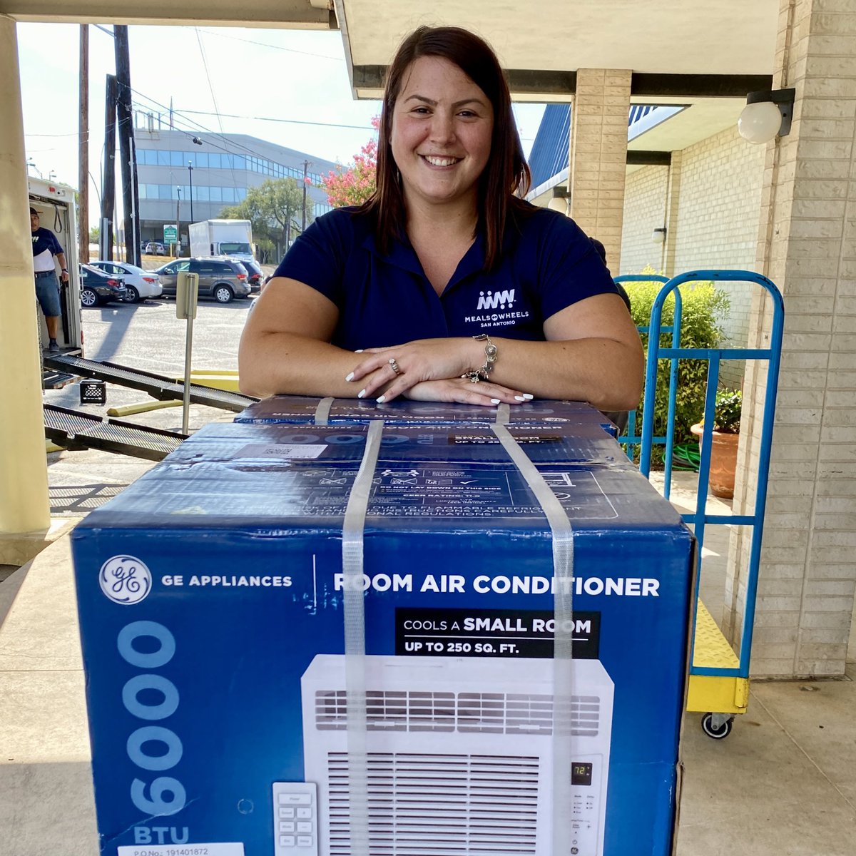 mowsatx's tweet photo. Happy Friday! Our team is loading the fans and a/c’s for Saturday’s Beat the Heat event! 💙 #morethanameal #comfycasas #beattheheat #mowsatx
Thank you to everyone that was able to make this possible and a special thank you to @cpsenergy for powering this event! ⚡️ https://t.co/P5di63ia1z
