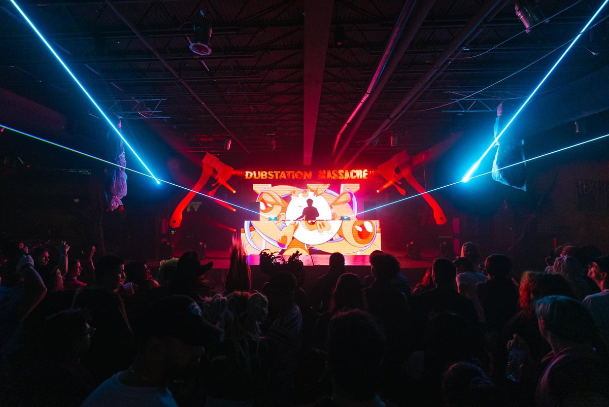 DubMassacre's tweet photo. warning… 

DUBSTATION MASSACRE

coming…

OCTOBER 13, 14, 15 2022

initializing…

very limited presales available now. https://t.co/2pillnrmgA