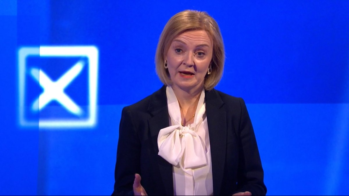 ChamberVoice's tweet photo. Accused of dirty tactics - particularly against @PennyMordaunt, @trussliz says she is "running an entirely positive campaign".
#C4LeaderDebate #trussforleader #PM4PM https://t.co/SYmRkRfEKn