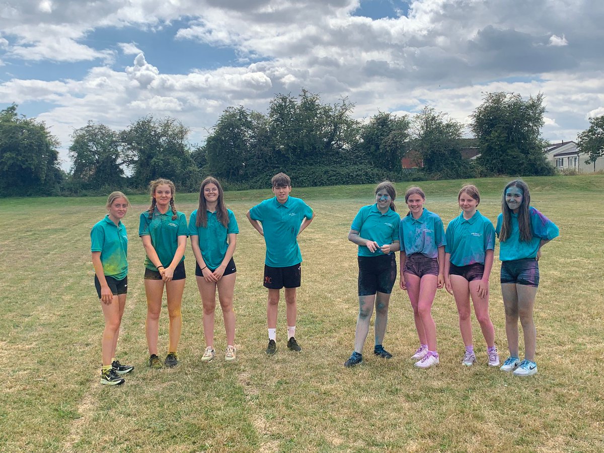 Mon_Connect's tweet photo. Fantastic fun @CastlePark_Cald Colour Run Dash!
Our @CaldicotPEDept leaders were more than happy to help throw colours at the running participants.😆🎉🎊
Great opportunity for leaders to support a primary school event.🙌🏃♀️🏃
#sportleaders
#YACYMRU https://t.co/wqTIZY3yaQ