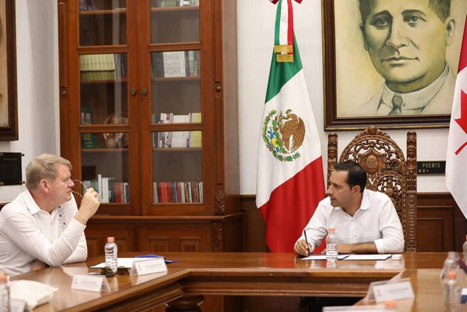 CaiYucatan's tweet photo. en nuestro estado, así como lograr en equipo que más estudiantes yucatecos puedan irse de intercambio a #Canadá para aprender el idioma inglés. https://t.co/45YNpyLObt