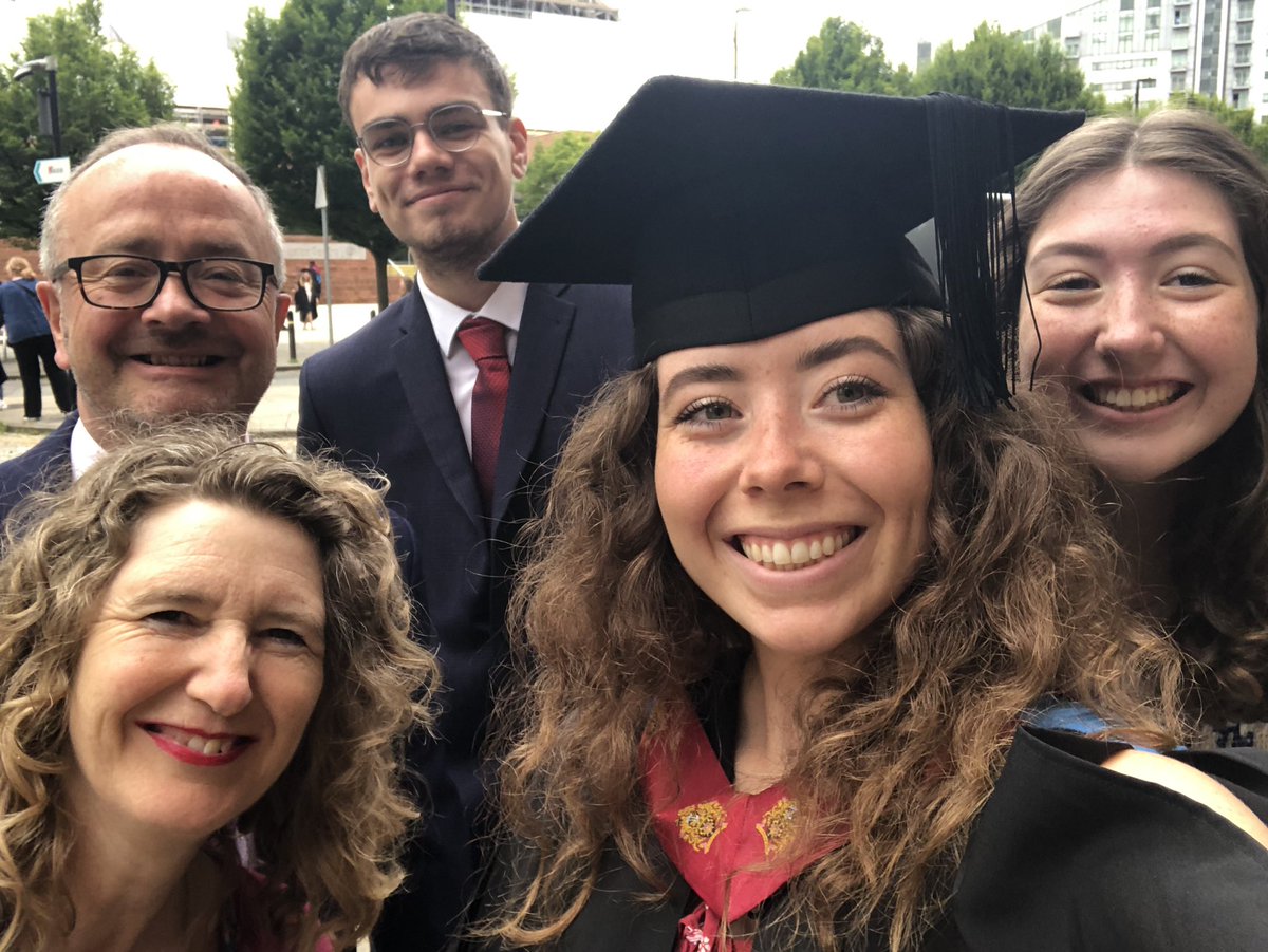 What a day ✨ grateful for the best support team a gal could ask for 🥰 #McrMetGrad #Classof2020