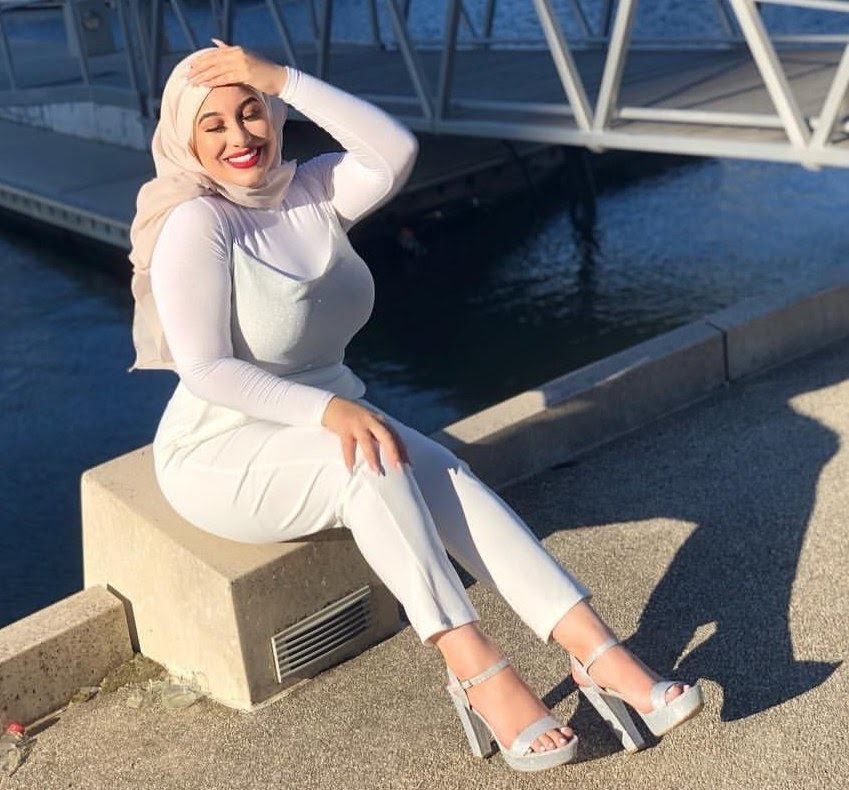 ازيكم عاملين اي 💙❤️👑