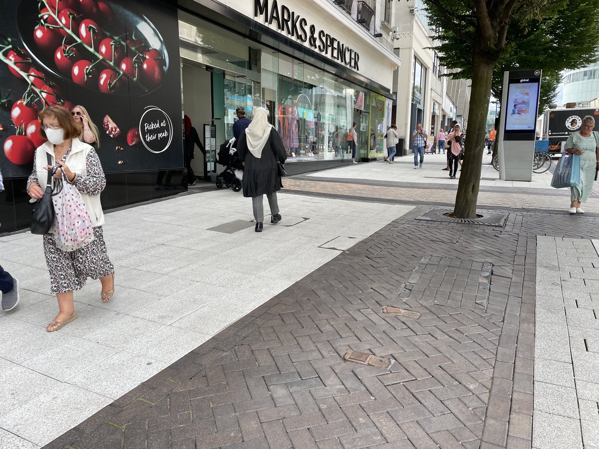 The BID has started some overnight deep cleaning of pavements in High Street and New Street in readiness for the games.
