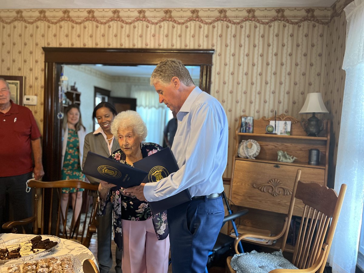 Governor Dan McKee tweet media