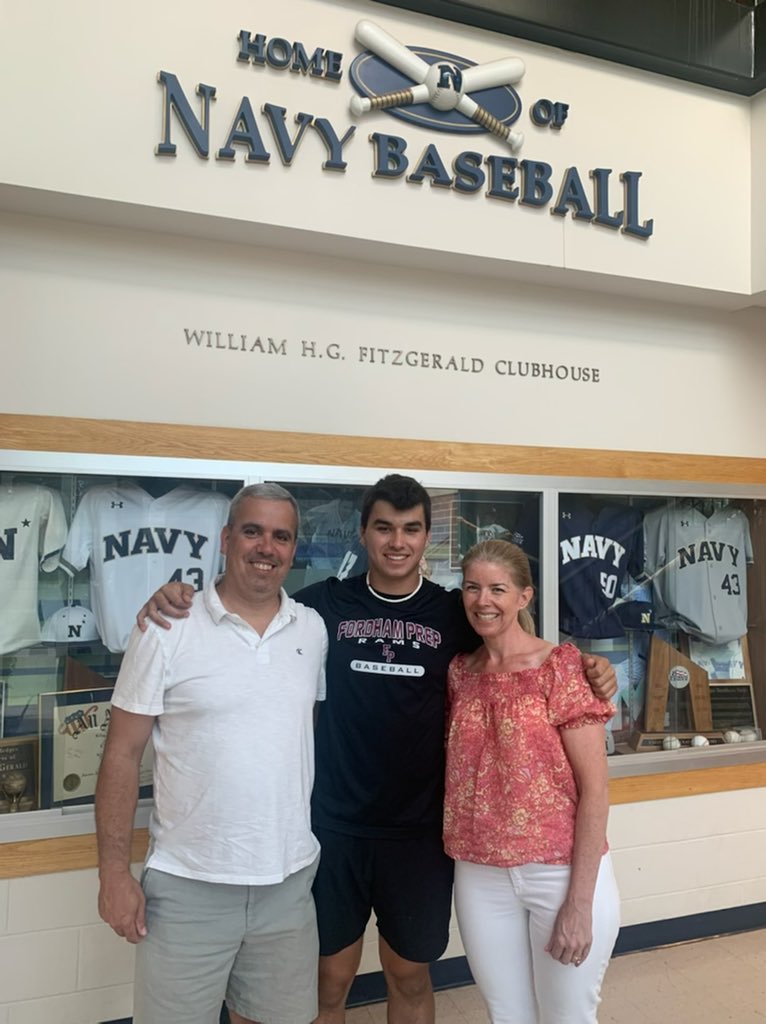 TimothyVirtudes's tweet photo. I’m beyond excited and honored to announce that I have committed to play Division 1 baseball at the United States Naval Academy while serving our country. #gonavybeatarmy #anchordown ⚓️🇺🇸 @NavyBaseball @TheClubhouseCT @FP_Sports @ATP_Community @SarumBaseball https://t.co/cDMYT8F7e5