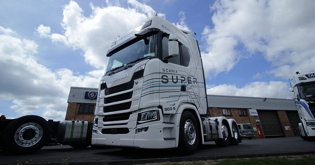 The 2022 AOC Commercials-Scania Super 500S Demonstration truck has finally arrived! The 2022 Scania Super has a new Scania engine, 500BHP with 2650Nm torque, now available as a demonstration truck from AOC Commercials!

#Scania #AOCCommercials #scaniasuper #500S #trucks