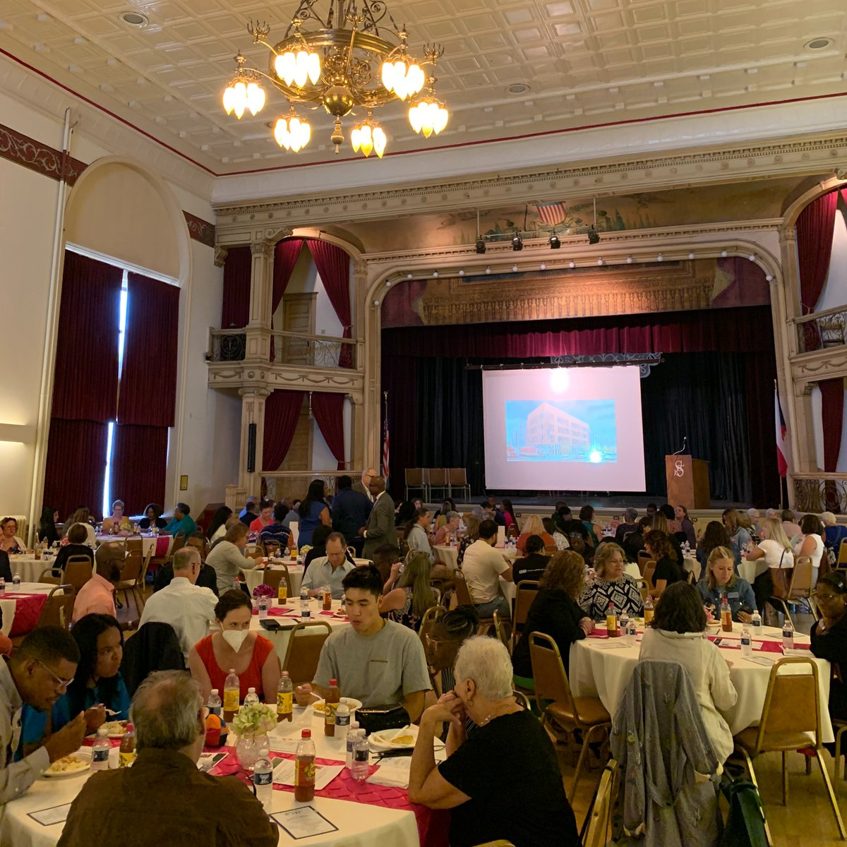 USettlement's tweet photo. Homecoming 2022 was special. Many thanks to all who attended, and were moved by Margaret Mitchell, @YWCACleCEO, and the panel's stirring words. https://t.co/2qQqaZu8A4