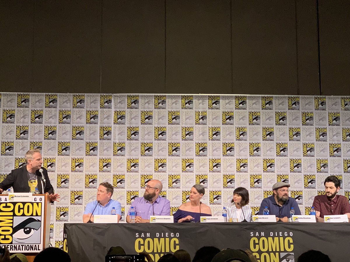 blondegirlsays's tweet photo. @CorgiKohmander #GoodTimesSDCC #SDCCmemory Duck Tales panel in 2019 https://t.co/4zuZQ3VFfR