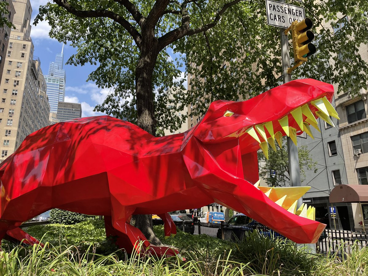 Laura 🥳 tweet media