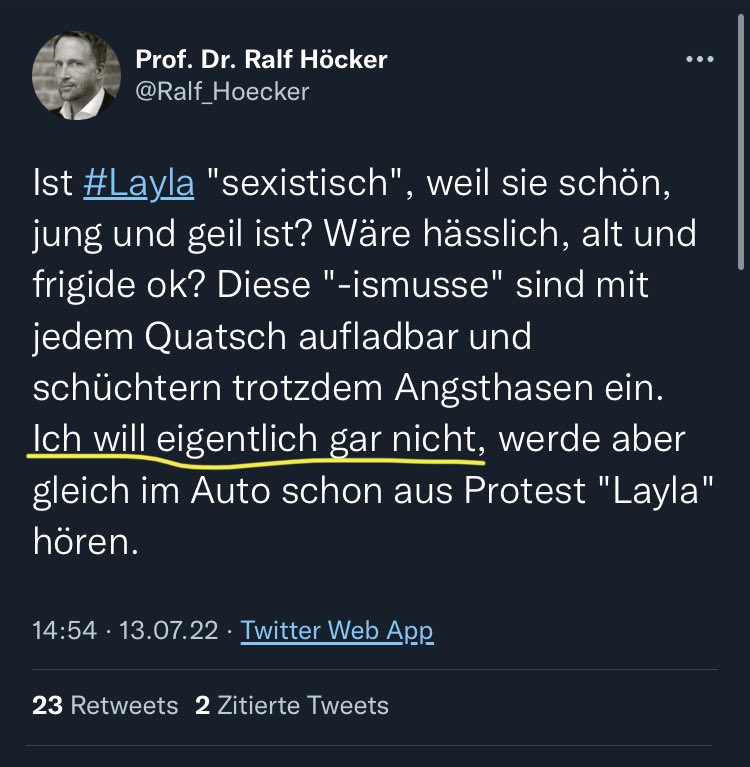 antonrainer's tweet photo. Die Vorstellung, dass diese armen Männer in ihren Autos hocken und sich vor lauter ✨Freiheitsliebe✨ selbst foltern, ist wirklich grandios. https://t.co/qdd4ZgCJcd