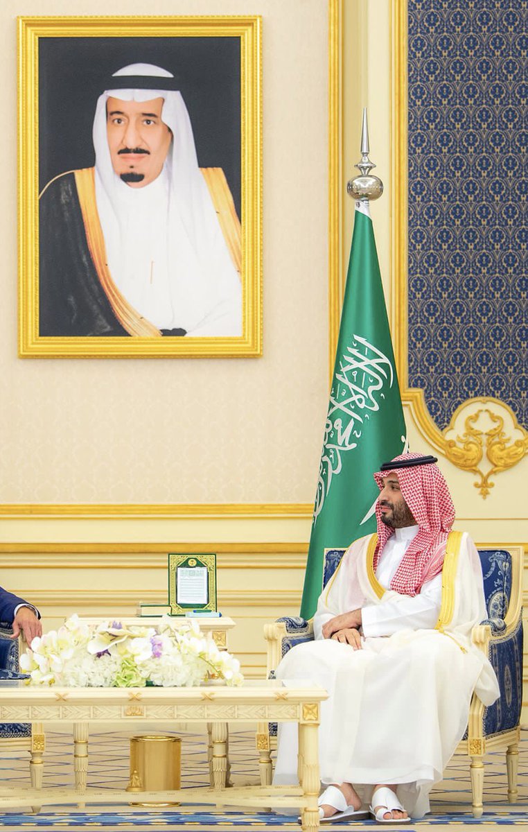 العز والفخر في صوره