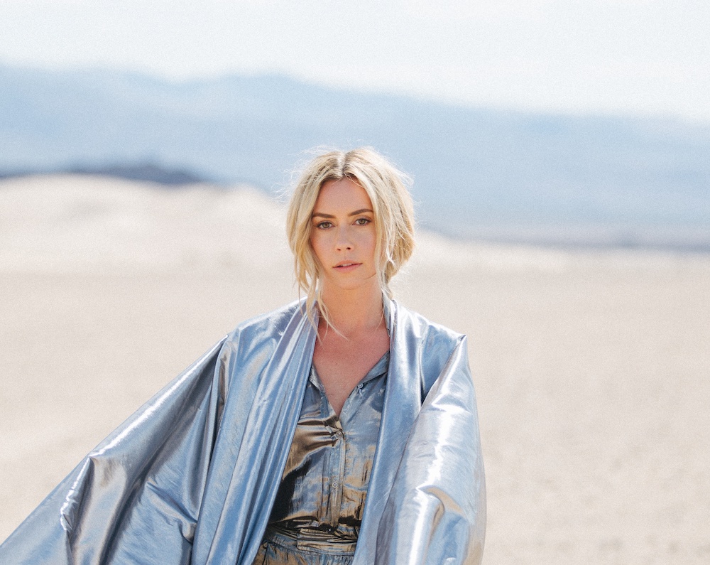 Happy new music Friday! We're bringing you fresh tracks though Inbox Jukebox from <a href="/thomasdaymusic/">Thomas Day</a>, <a href="/Ruellemusic/">Ruelle Music</a>, <a href="/omarapollo/">Omar Apollo</a>, and <a href="/joesefjoesef/">joesef</a>. Listen here ido.bi/24eb