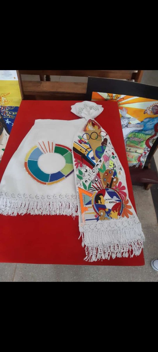 Perisoma en honor a los 412Años del Santo Cristo de La Grita por parte del Sector Educativo 🤗🤗🙏
<a href="/_LaAvanzadora/">Yelitze Santaella</a> 
<a href="/Berzabethg1/">Berzabethgandicaoficial</a> 
<a href="/DGSEMPPE/">DIRECCIÓN GENERAL DE SUPERVISIÓN MPPE</a> 
@MPPEDUCACION 
<a href="/CRAJAUREGUI2/">CRAJAUREGUI</a>