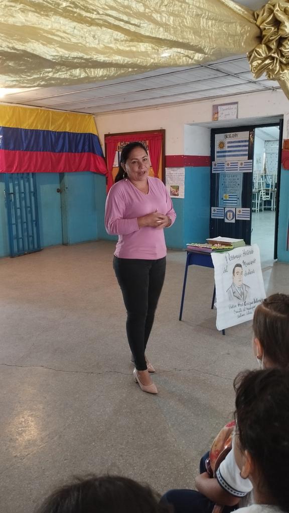 EscuelaRed's tweet photo. Así se trabaja en las Escuelas Bolivarianas Primarias @NicolasMAduro @_LaAvanzadora
@FreddyBernal
@MPPEDUCACION
@Berzabethg1 @Div_Ini_Pri_Esp @ZonaEducTachira @bolivar_rpa https://t.co/2ftvRsWzU1