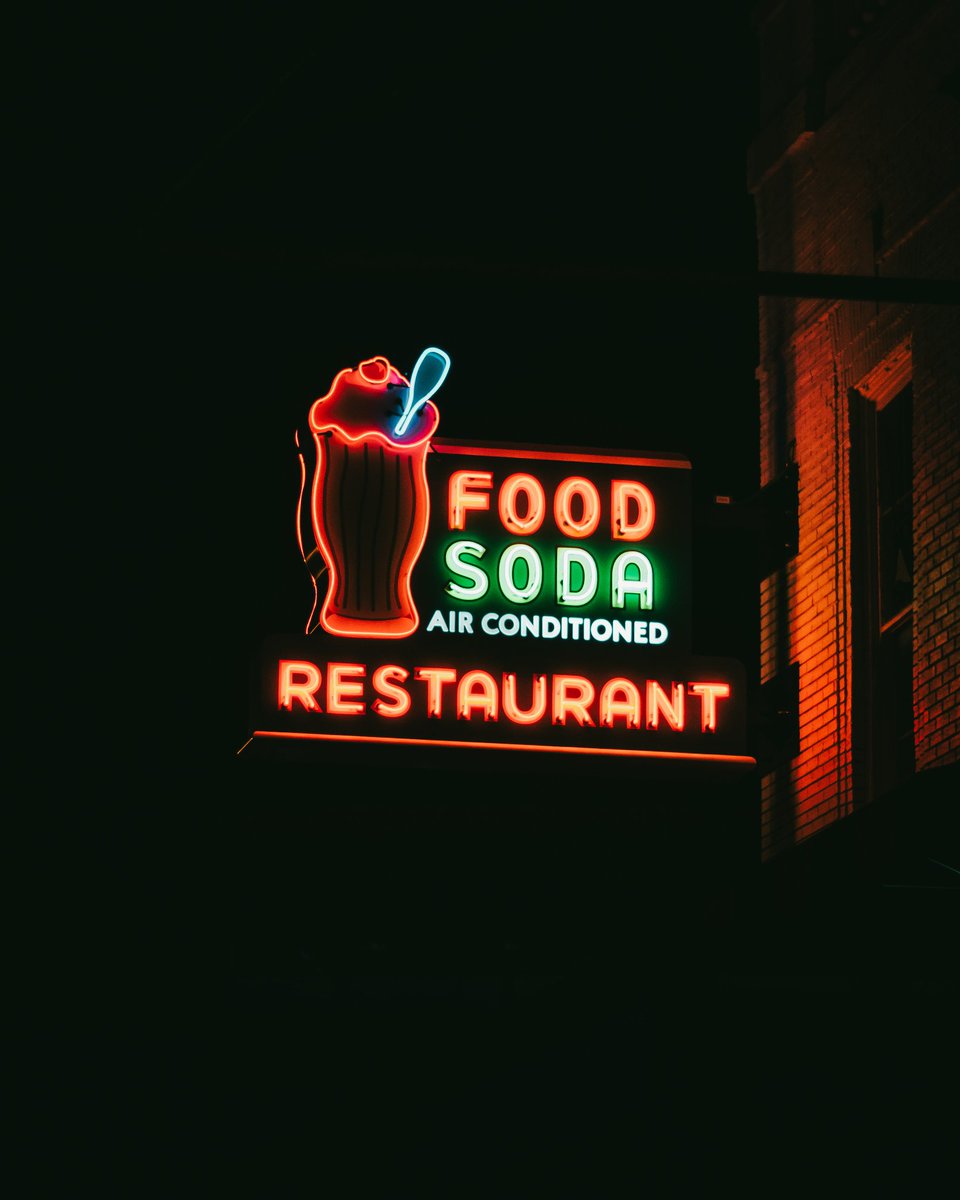 KVAvisual's tweet image. Food soda is my favorite kind of soda.
#neon #streetphotography