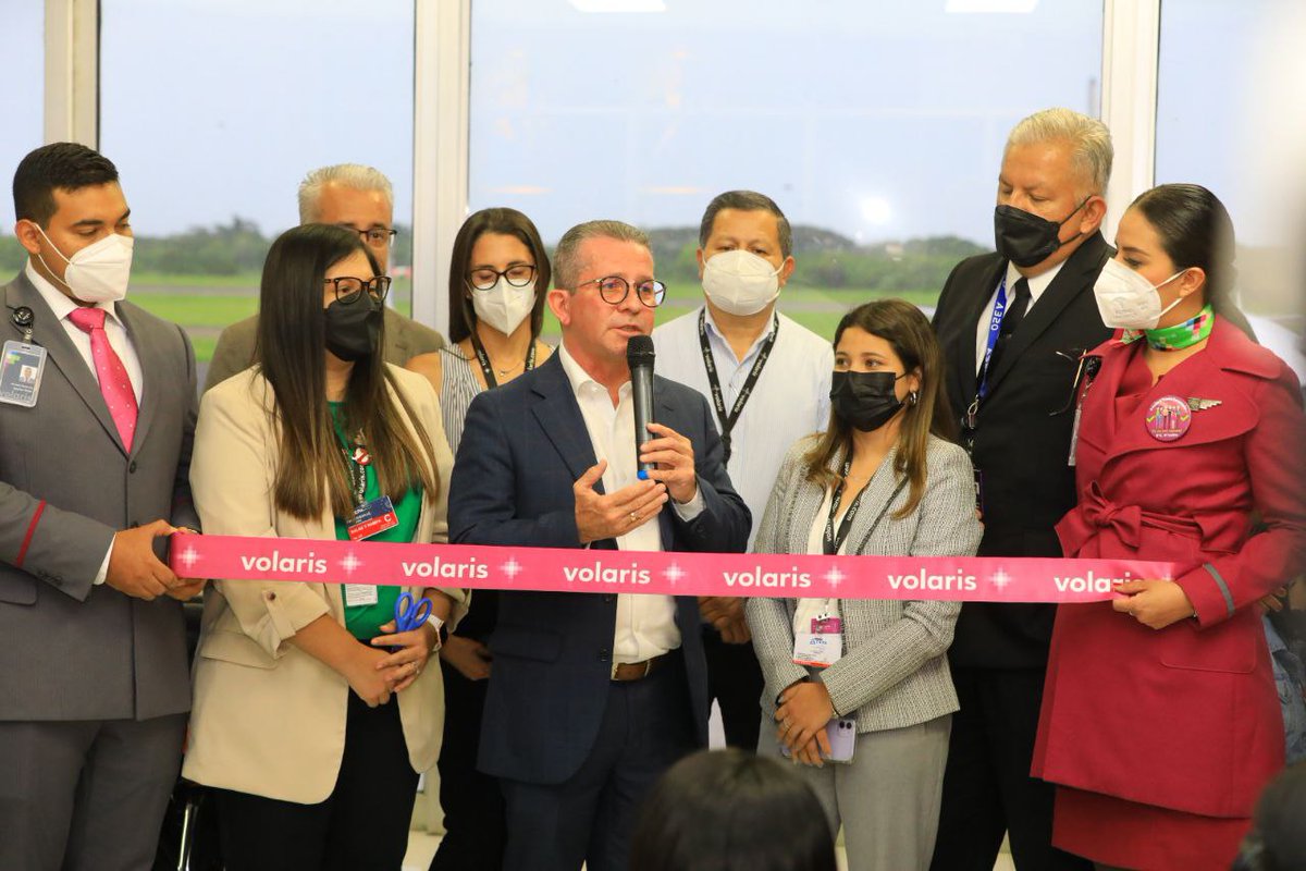 Diario El Salvador tweet media