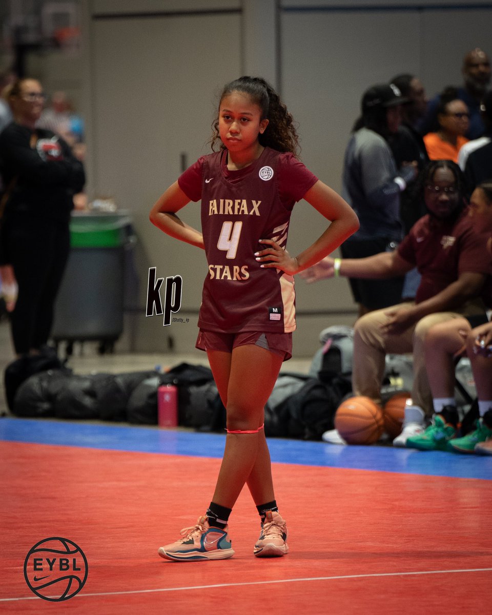 AlynaLALAJones's tweet image. Grateful to be able to compete #luvthegame #Learninggrowing @niketoc @NikeGirlsEYBL @FxStars2025Eybl @FairfaxStars