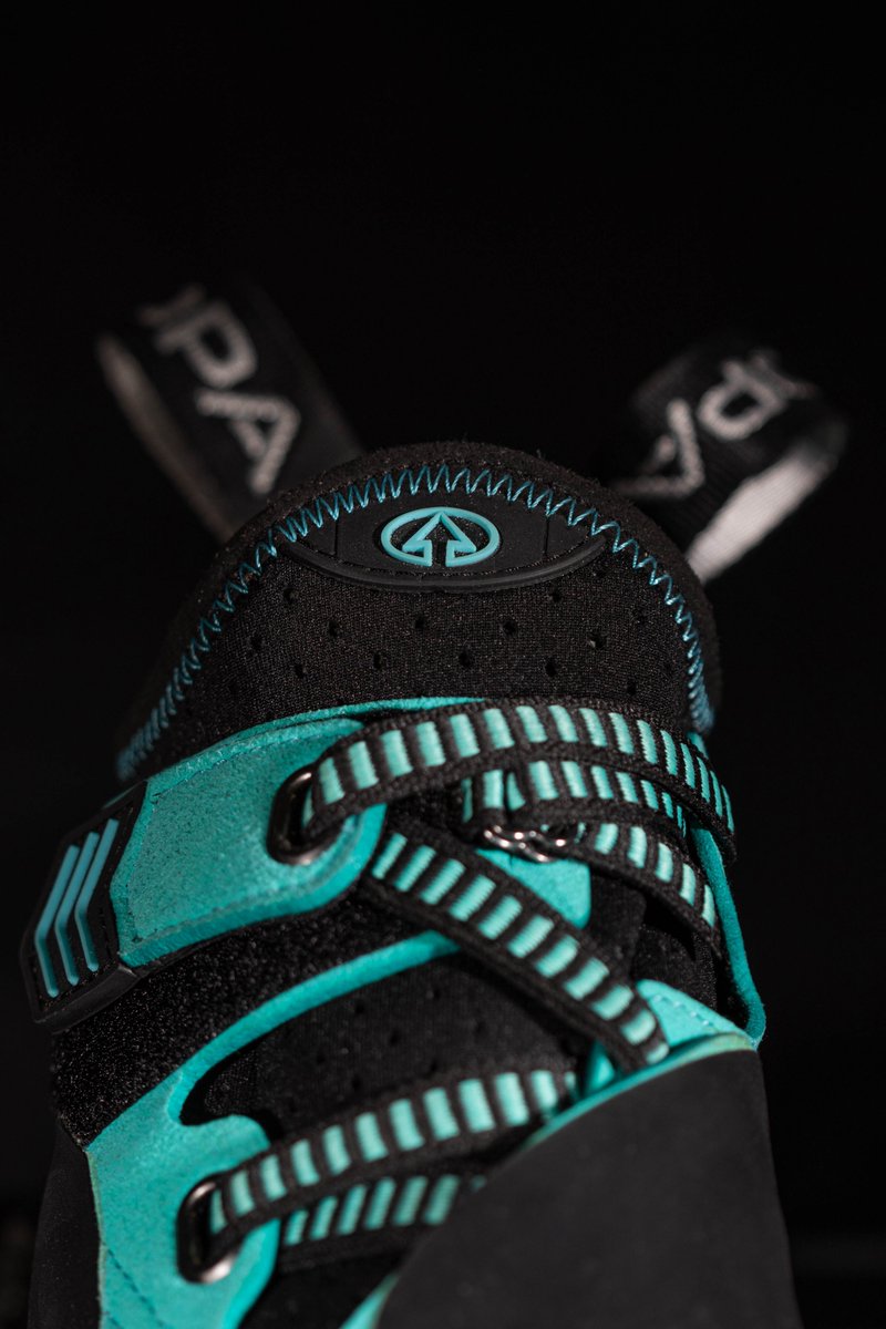 AcopaOutdoors's tweet photo. Just dropped: The Acopa NOVA!
https://t.co/AAkQIRTRvy
#acopa #outdoors #climbing #shoes #shop #new #nova #highperformance #indoor #competition #boulder #speed #sport #smm #usa https://t.co/AgwkZ9T6O0