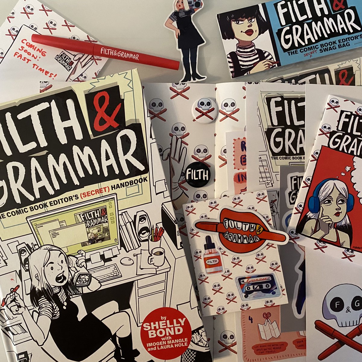 sxbond's tweet photo. Happy Weekend! If you like free stuff, convince your friends to follow us, and split the swag. Only 34 people away from 10K! Hit the 🎯 and get a barrel of this 👇🏻 compliments of #TeamFilth ✂️🖍 https://t.co/EbEzYDjNmw