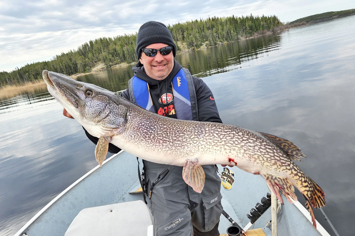 OUTDChannel's tweet photo. Catch multiple species & fish possibly bigger than you! It's all just a short plane ride away in the Canadian Wilderness. Click https://t.co/31kgBW0ALm for more with #FishHuntMB. #Manitoba #CanadianWilderness #FlyInFishing #Pike #LakeTrout #Adventure #ThisIsFishing #Walleye https://t.co/BOTi574Pm9