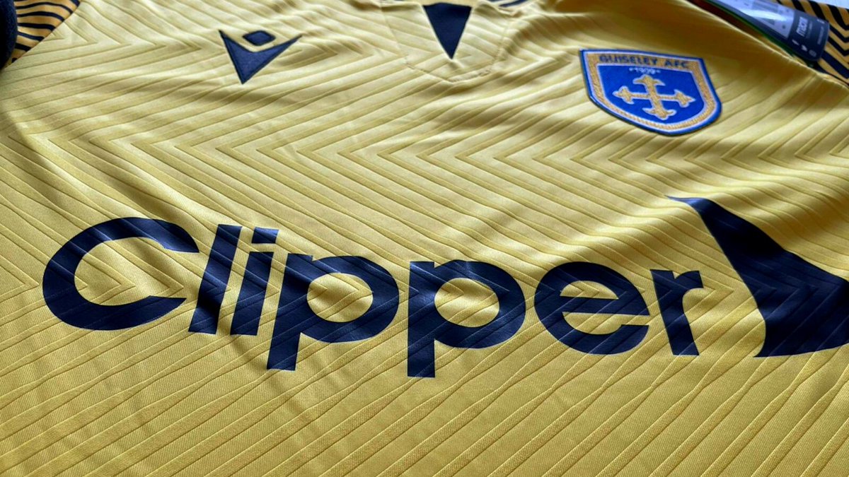 GuiseleyAFC's tweet photo. 🆕 | Your new away kit for the 2022/23 season! 

Thank you to @ClipperPlc and @LawBlacks for their support!

We'll be wearing it this afternoon and you can get yours from the Club Shop at Nethermoor today or online: https://t.co/CAekTL2TQP 

#GAFC #GuiseleyTogether https://t.co/WFPc6gX9i8