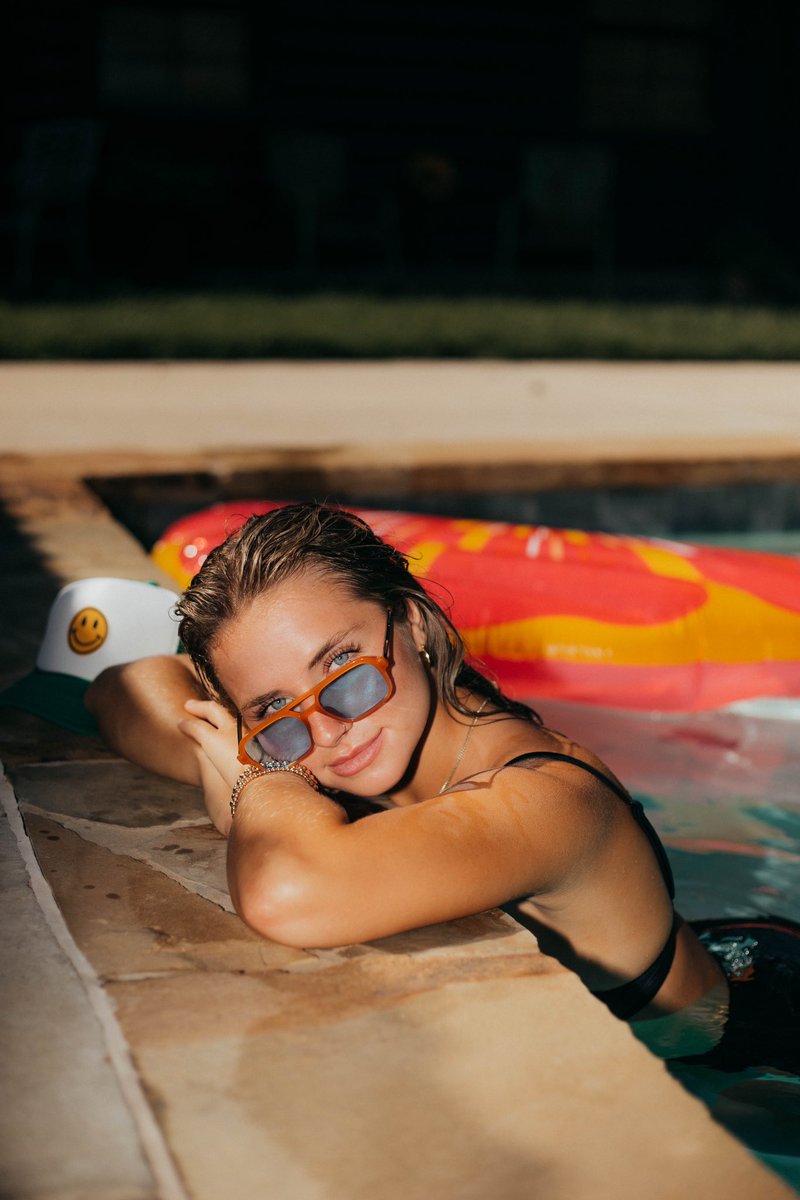 🌈🦋⚡️