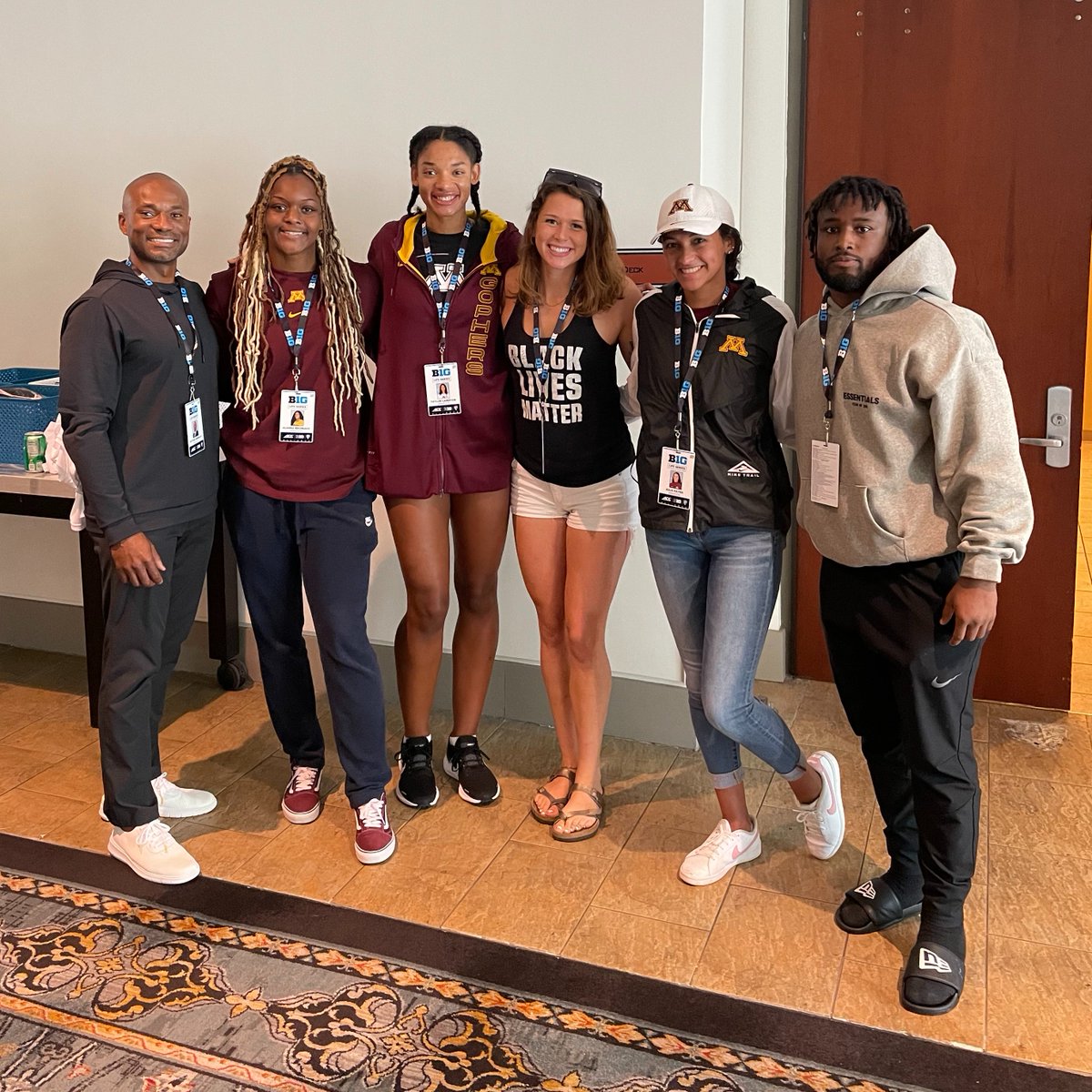 thegopherway's tweet photo. These #Gophers are six of 100 B1G student-athletes, coaches and administrators traveling to Alabama for the #B1GLife Series civil rights educational experience this weekend! 

Read more:  https://t.co/fTLOBYdjO5 https://t.co/odOJ5baSQX