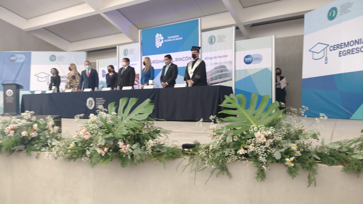 En la graduación del <a href="/TecNMPurisima/">TecNM Campus Purísima del Rincón, Gto.</a>  Felicidades a todos sus egresados!! #graduacion