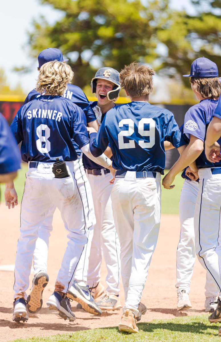 BUSShowcase's tweet photo. ๐ช๐ฎ๐น๐ธ๐ผ๐ณ๐ณ ๐๐ป๐ฒ๐ฟ๐ด๐!!!
โก๏ธ@Chandlerbats
๐ธ: @NeXupBaseball
#cbasummit https://t.co/KNWA0o8N4f
