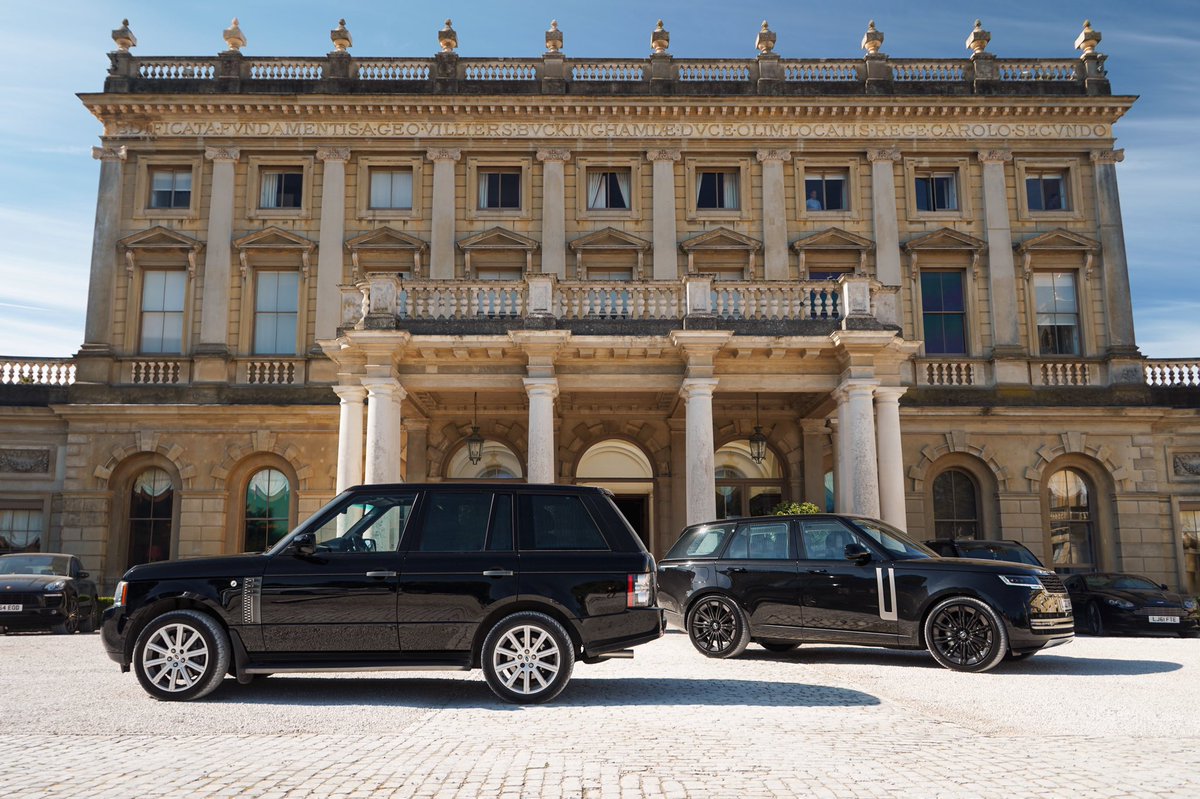 Productive <a href="/GentlemanRacer/">The Gentleman Racer Ltd</a> breakfast meeting at @clivedenhouse today, getting the two family busses together for the first time. 💪🏼