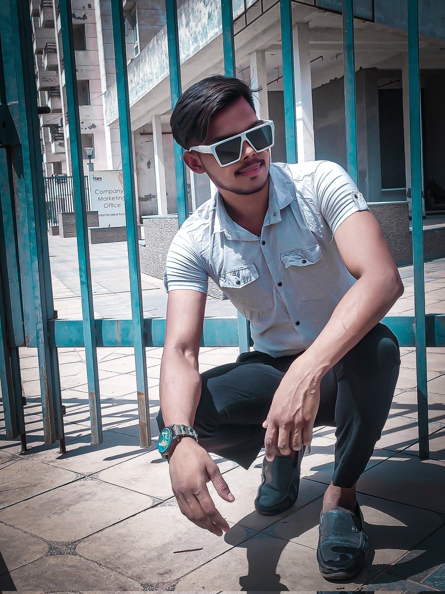 BabyImSuperman2's tweet photo. #TWTTER #new #post #photoshoot https://t.co/iL6Uj56Ql5