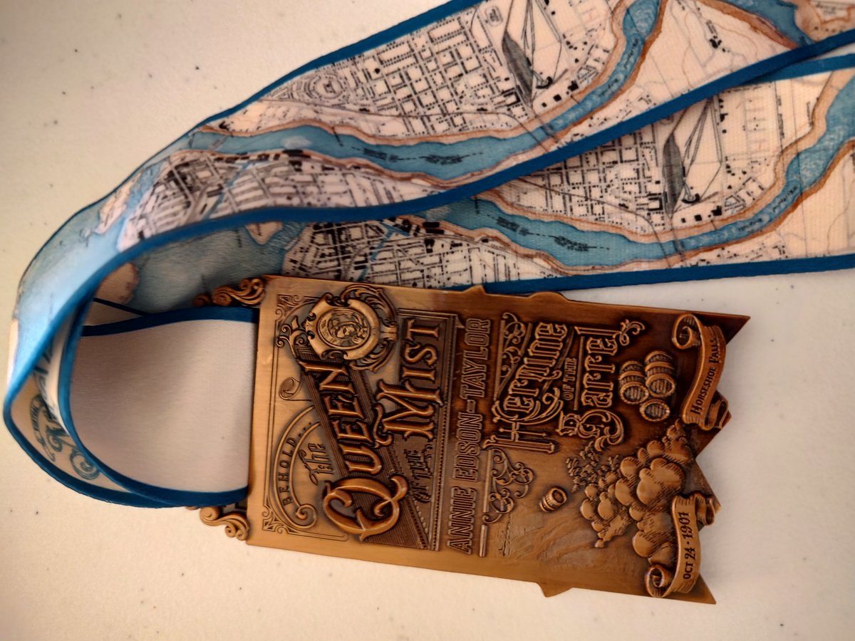 storey_12's tweet image. Got my latest Conqueror Challenge Medal in the mail today. Walked 70 miles in 14 days, virtually on a route around the Niagara Falls. #theconquerorchallenge