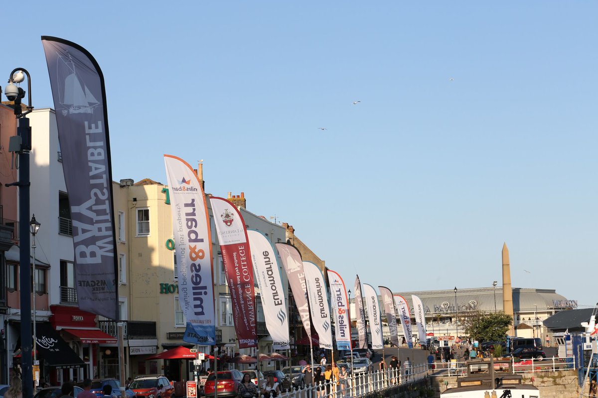 ramsgateweek's tweet photo. Feather flags are up,donβt they look stunning! @EuromarineIns @MilesandBarr @ShepherdNeame @WhitstableBay @icom @slcMain @TJD_Associates #RamsgateWeek https://t.co/zEFg3N7KbC