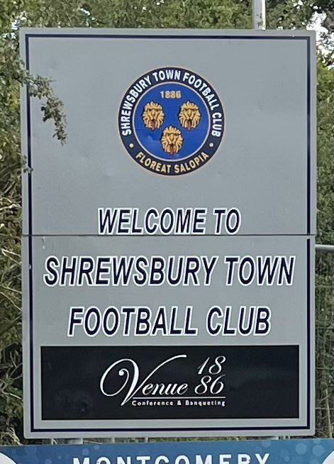 BlokeFromBFC's tweet photo. Fri15Jul #SHRBUR 1οΈβ£/3οΈβ£ β
Visited a new ground tonight watching the mighty @BurnleyOfficial
Into my late 70s of stadiums now following #twitterclarets
Made me laugh most fans asking who was who on the field of play
Great reception for @VincentKompany https://t.co/KbIJHLuZw2