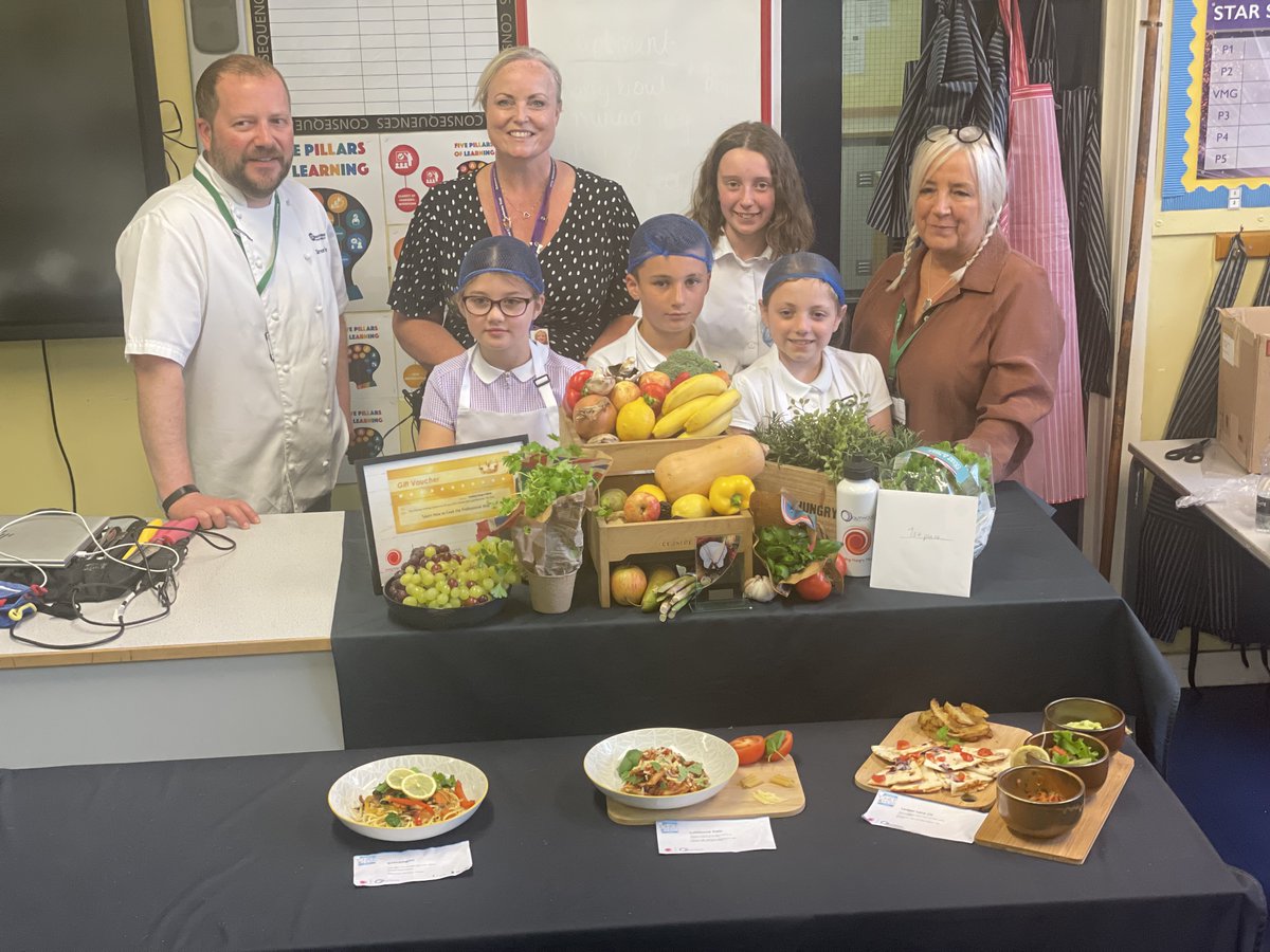 Jane Hindmarch tweet media