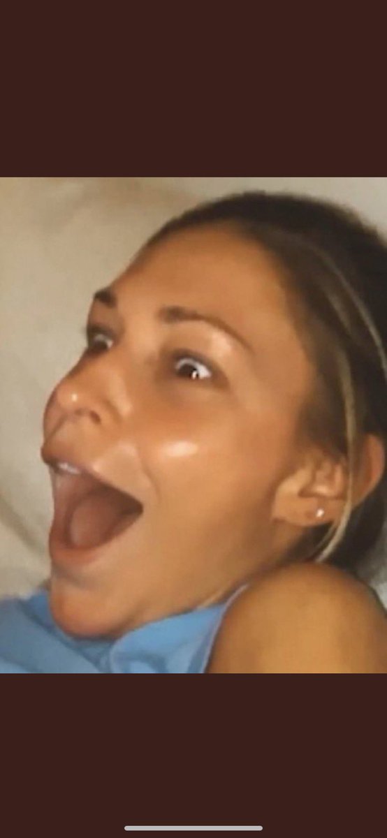 alissa___02's tweet photo. DEJIS FACE HAHAHA I LOVE U #LoveIsland https://t.co/AeYWj72ah2