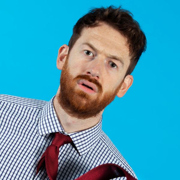 Jack Harris talks to On the Mic #EdFringe .<a href="/JackJMHarris/">Jack Harris</a> “Having started my working life teaching Physics, I was used to having an audience of thirty who weren’t interested in what I had to say. So the transition to  open mic gigs was a pretty easy step.” onthemic.co.uk/interviews_lis…