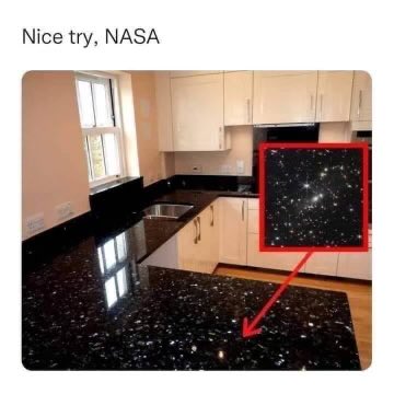 denkyembos's tweet photo. That’s the black Galaxy granite😂😂 https://t.co/HVXRRsPy8o