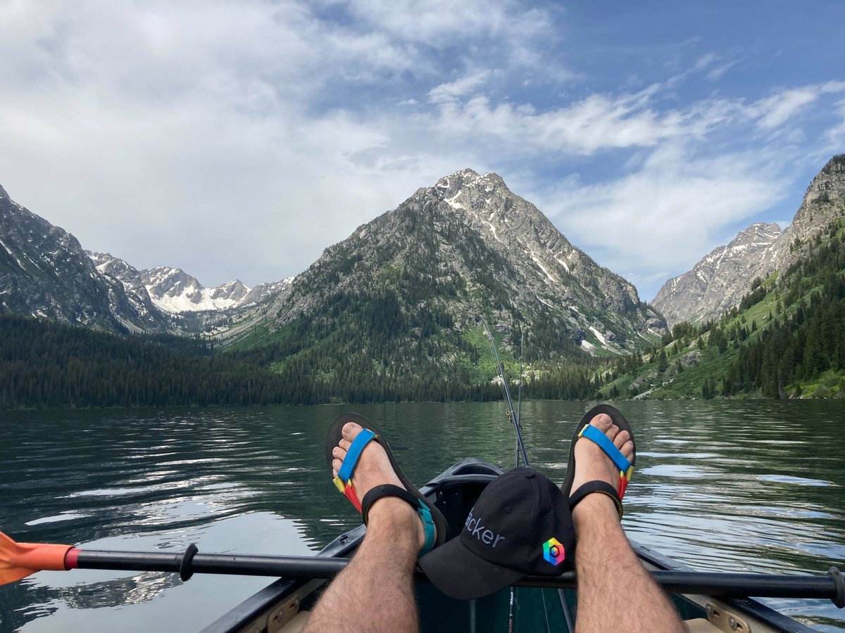 RecursionPharma's tweet photo. Our #SLC #Recursionauts are lucky to have easy access to Utah’s 5 incredible national parks – but its neighboring states also boast some of the best views in the US. Many of our team members unplugged from work last week by exploring the beauty of the west. #OutsideRecursion https://t.co/OZJHPZnabs