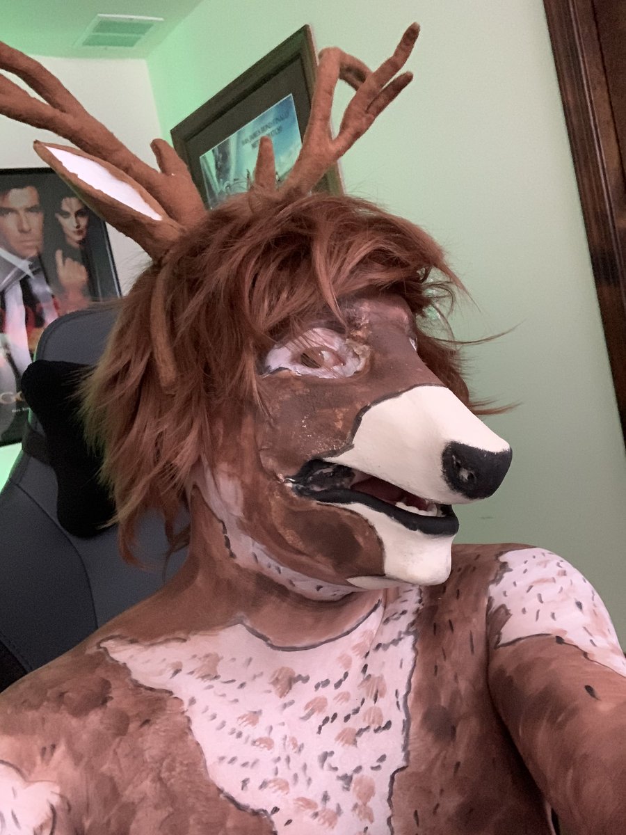 goldeneye545's tweet photo. I had a blast doing this,body paint and prosthetic. I was a full on deer last night. I loved using the northfurfx Deer prosthetic. Definitely looks realistic. #northfurfx #bodypainting #prostheticmakeup #makeupartist #TwitchPartner #twitchstreamer #sfx #makeup #bodypaint #deer https://t.co/4epLmD4h3M