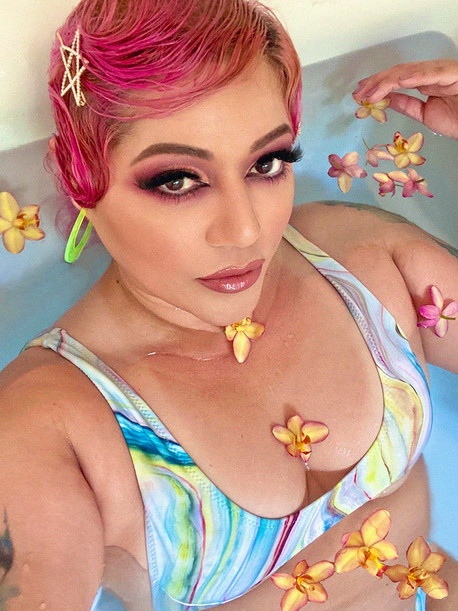 TheJesslabelle's tweet photo. From my Hawaii trip #Hawaii #beautybyjesslabelle #makeupartist #jesslabelle https://t.co/1pjt9vi2ey