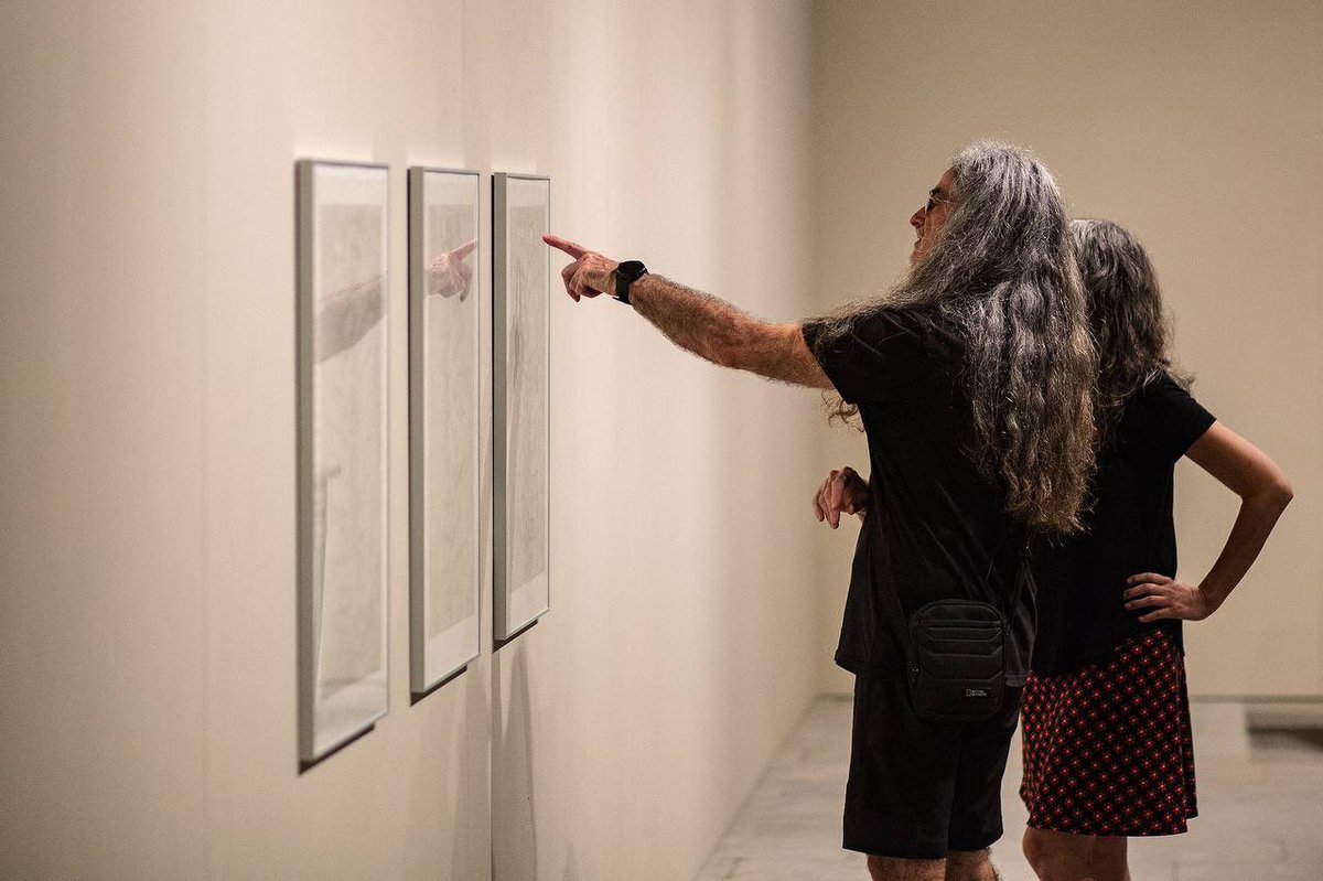 BolitGirona's tweet photo. #Exposicions Us deixem algunes imatges d’aquest vespre, de la inauguració de “Parar Taula” a la Canònica de Vilabertran. Un projecte que compartim amb @patrimonigencat 

📸 @CarlesPalacio https://t.co/HBehuGeypl