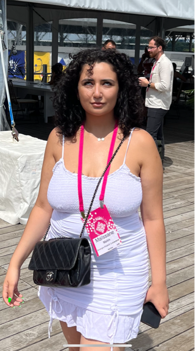 PierreSavignac's tweet photo. Currently at #StartupFest and this is our face when we hear someone say they don't plan on claiming their #SRED #taxcredits. Seriously?!🙄Because @omarnabi31, @Maissanemergex and myself from @_Emergex are on site and can help! https://t.co/x5WScgxrWF