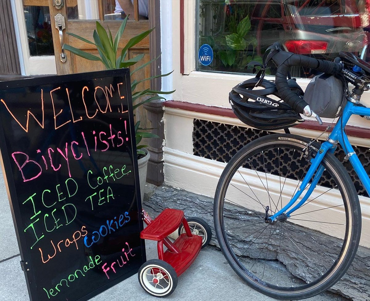 CoExecOssenfort's tweet photo. #MontgomeryCountyNy welcomes you cyclists! 🚲

#cycletheeriecanal #eriecanalwaytrail #bikethecanal https://t.co/WdboXCc2xW